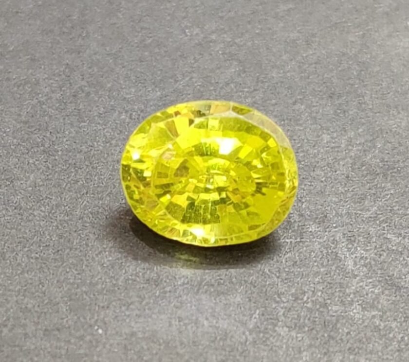 Yellow AD | Weight 6.25 carat