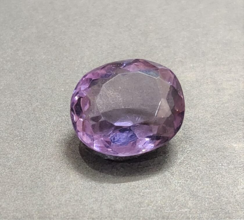 Jamuniya Colour Crystal (जमुनिया कलर क्रिस्टल) | Weight 9.25, 9.60 carat