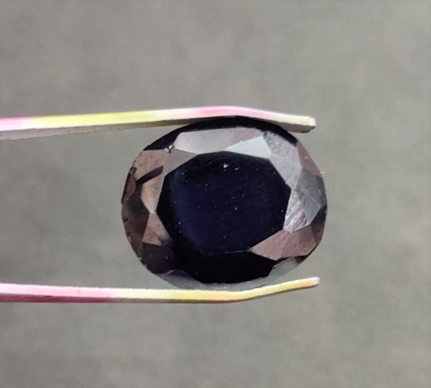 Jamuniya Colour Crystal (जमुनिया कलर क्रिस्टल) | Weight 17.0 carat