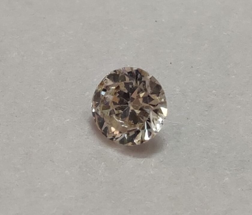Small AD Stone | Weight 0.85 carat