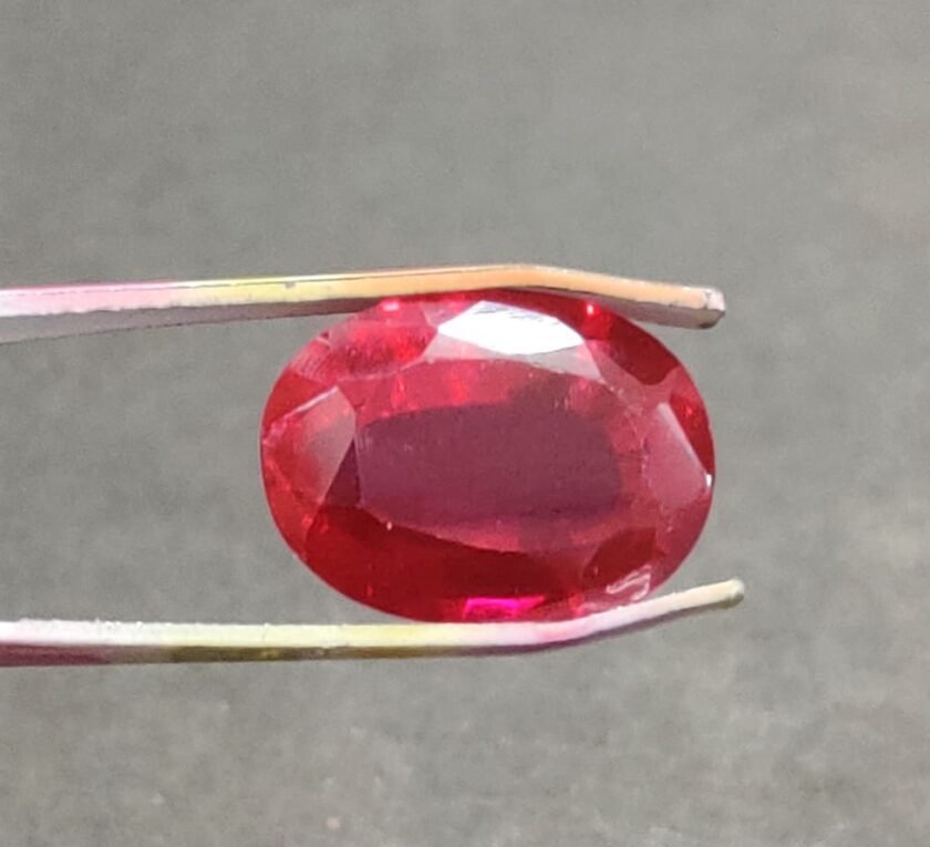 Red Garnet Stone | Weight 9.75 carat