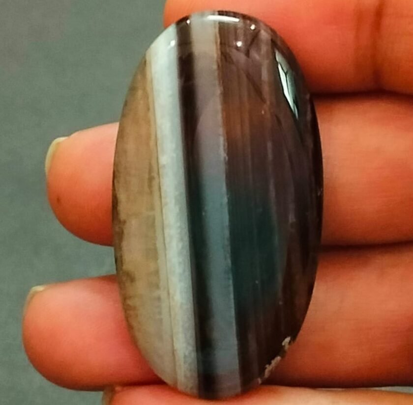 Big Size Sulemani Hakik Akik(सुलेमानी हकीक, अकीक), Weight- 59.75 carat