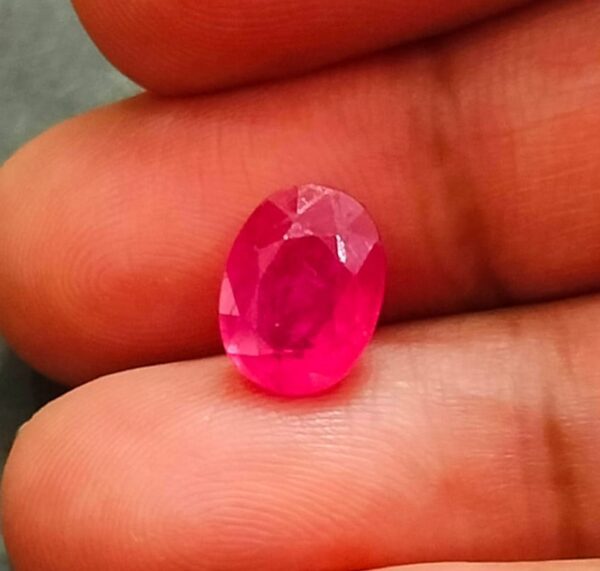 Certified Burma Ruby Maanik Stone(रूबी माणिक स्टोन) Weight- 4.40 carat