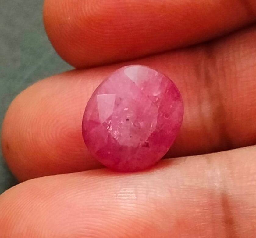 Certified Ruby Maanik Stone(रूबी माणिक स्टोन) Weight- 9.55 carat