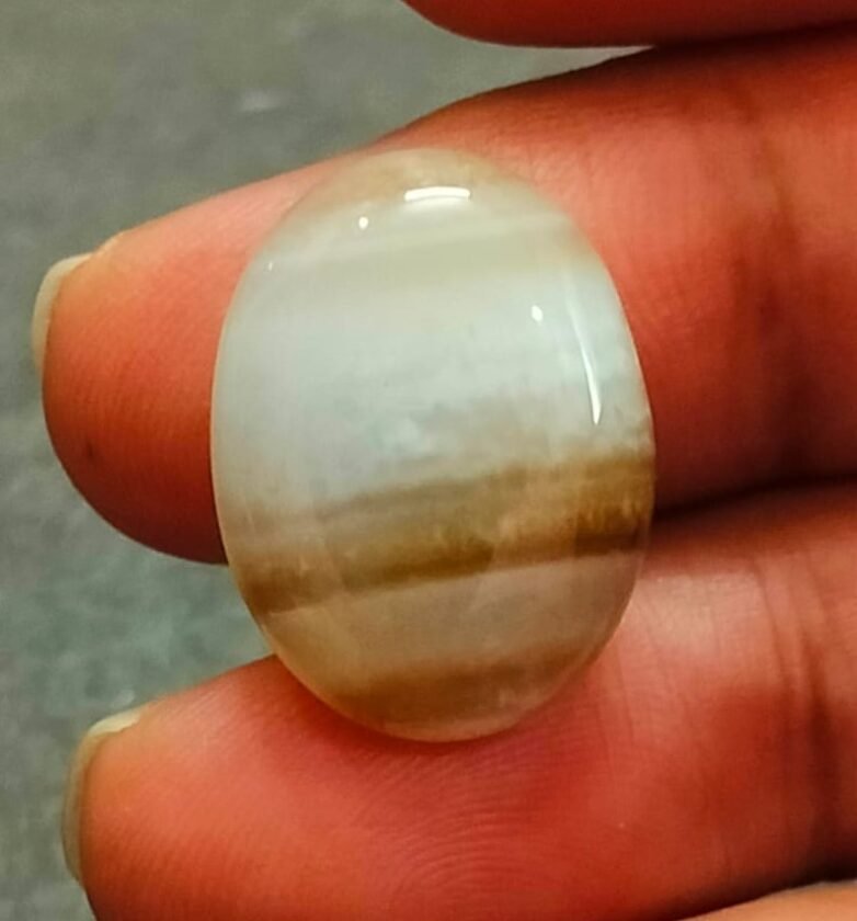 Sulemani Hakik Stone(सुलेमानी हकीक स्टोन) , Weight- 21.45 carat