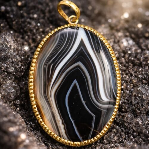 panchdhatu-sulemani-hakik-locket-jyotishshop